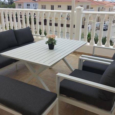 Nissi Golden Sands Sea View 2 Bedroom Apartment Ayia Napa Ngoại thất bức ảnh