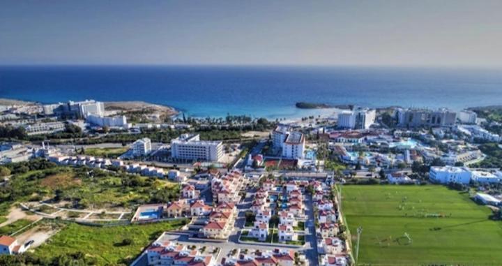 Nissi Golden Sands Sea View 2 Bedroom Apartment Ayia Napa Ngoại thất bức ảnh