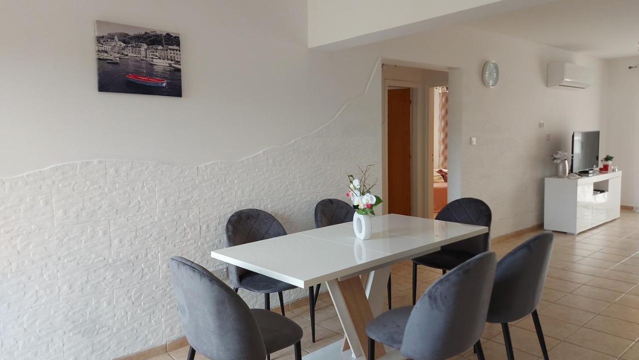 Nissi Golden Sands Sea View 2 Bedroom Apartment Ayia Napa Ngoại thất bức ảnh