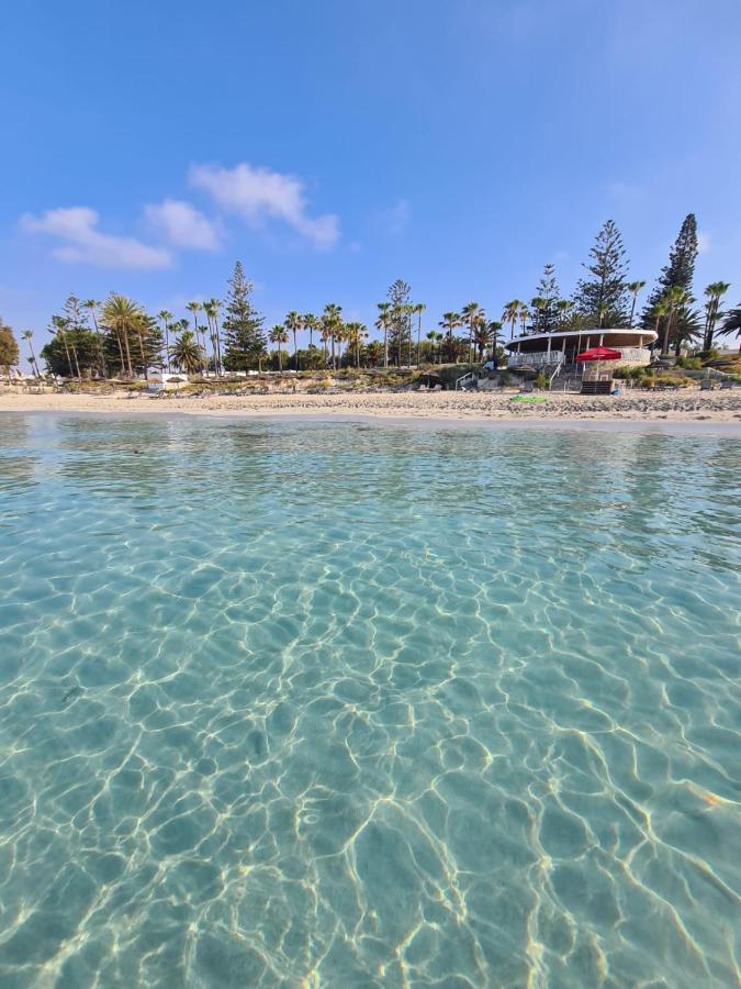Nissi Golden Sands Sea View 2 Bedroom Apartment Ayia Napa Ngoại thất bức ảnh