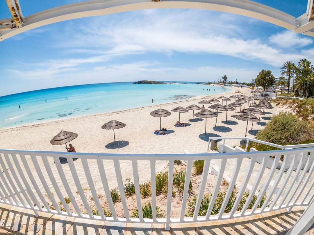 Nissi Golden Sands Sea View 2 Bedroom Apartment Ayia Napa Ngoại thất bức ảnh